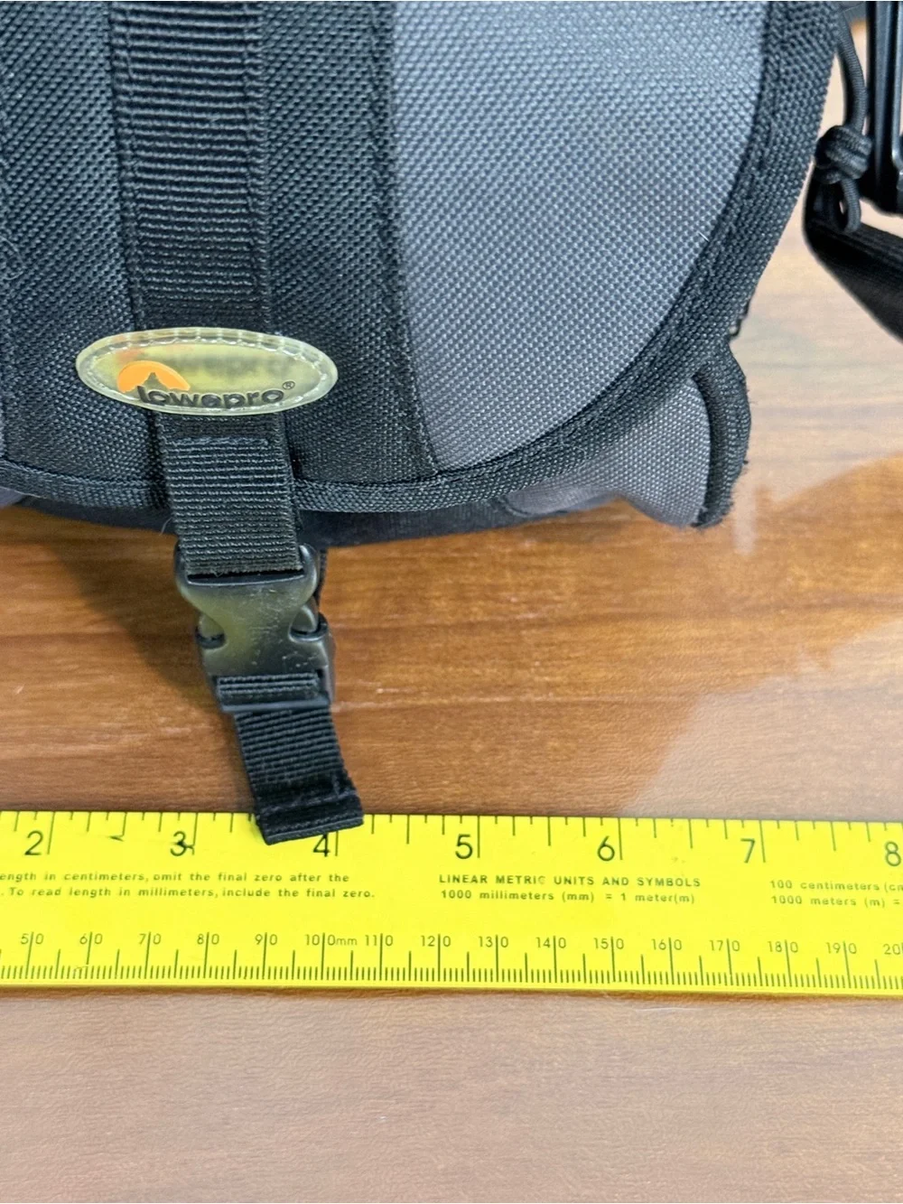 Lowepro EX 120 Black & Gray Compact Camera Bag with Shoulder Strap